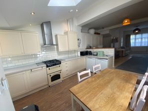 Photo 11- click for photo gallery